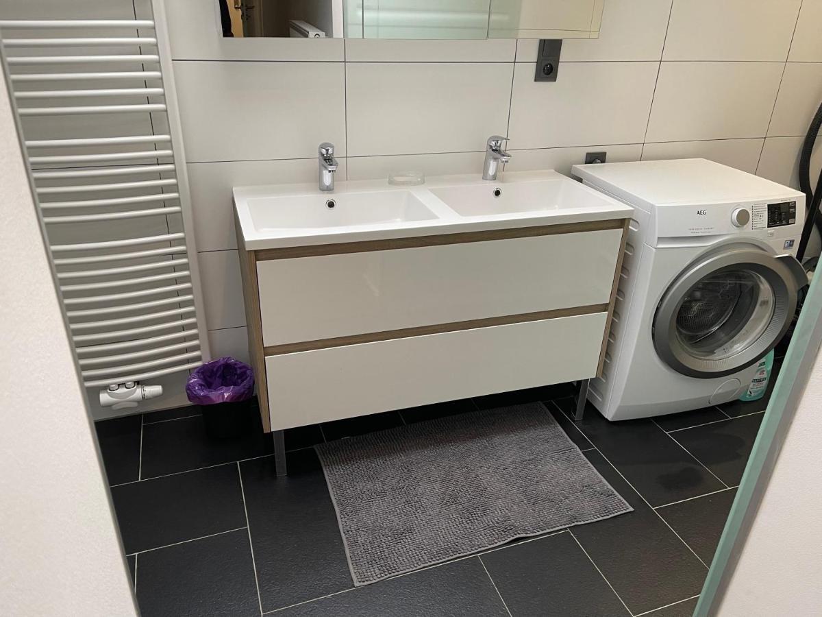 Superbe Appartement Au Rdc Avec Parking Gratuit Villerupt Esterno foto